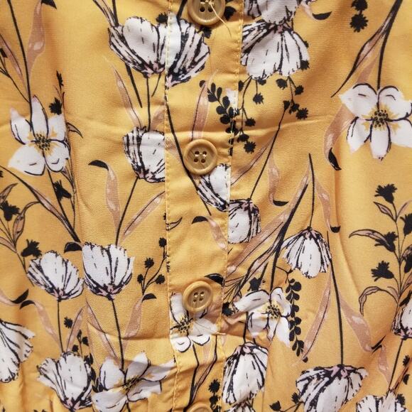 Floral Yellow Sleeveless Top Juniors Size M - Picture 2 of 7